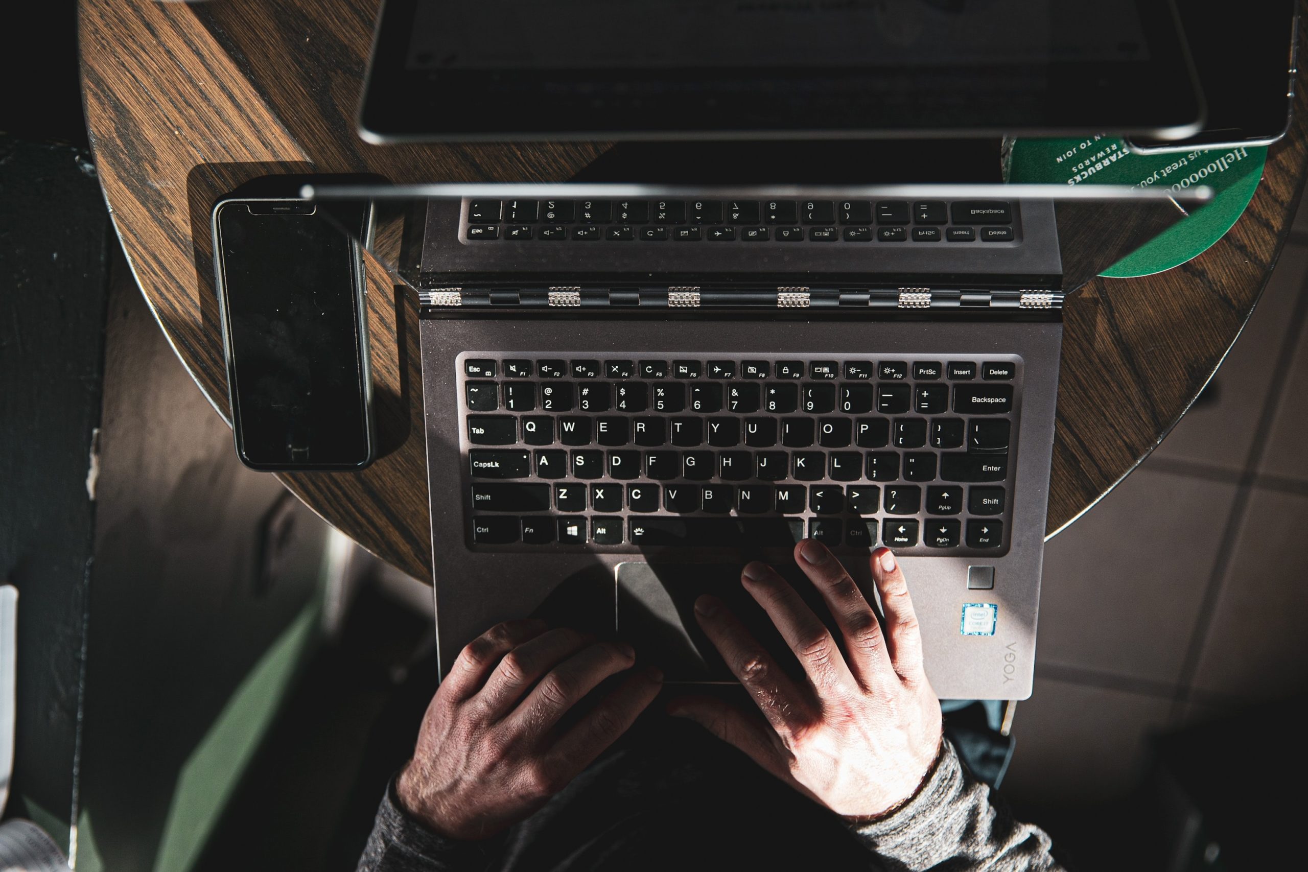 logan-weaver-YKkWqdHx3NI-unsplash